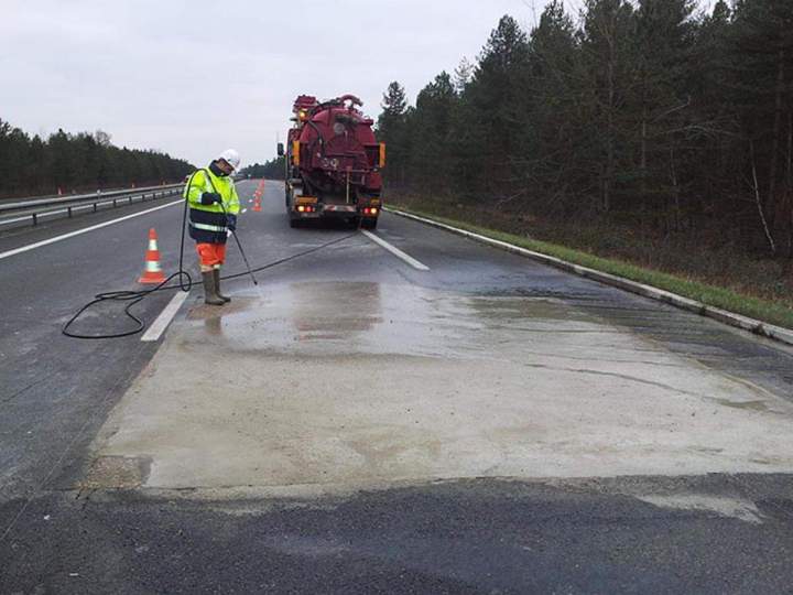 Service dépollution de produits pétroliers Cher